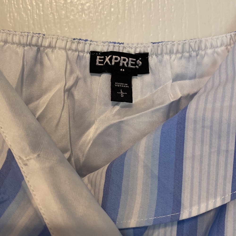 EXPRESS STRIPED WRAP TOP - Picture 4 of 9